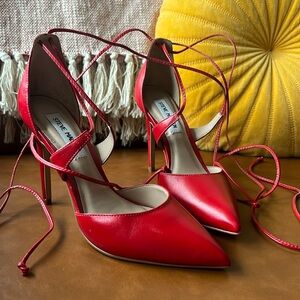 Steve Madden red lace up heels